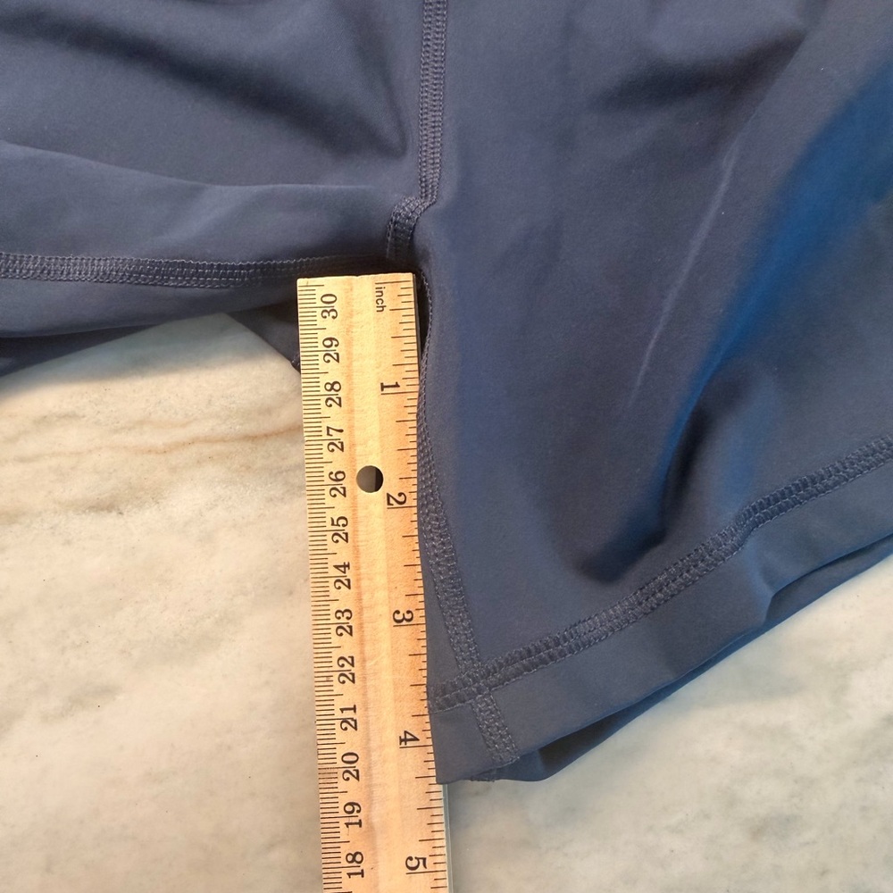 Nike Pro Navy Blue Athletic Shorts 5” - Picture 3 of 4